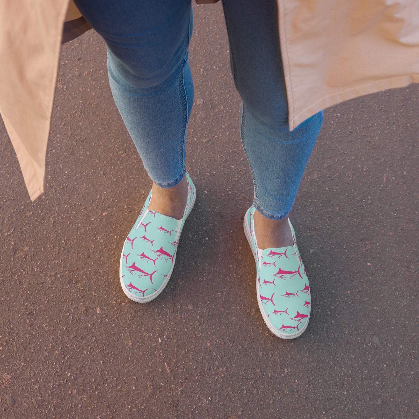 Marlin Women’s slip-on canvas shoes(Teal with Pink Marlin)