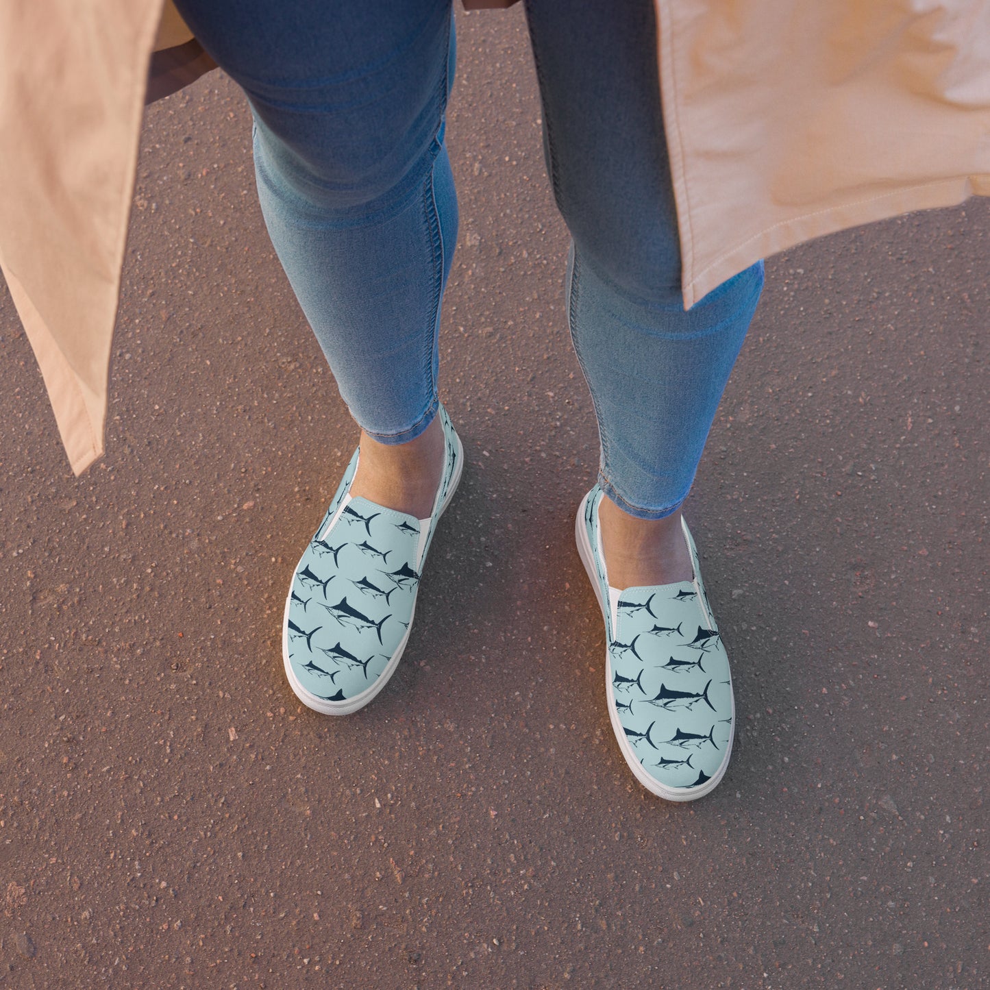 Marlin Women’s slip-on canvas shoes