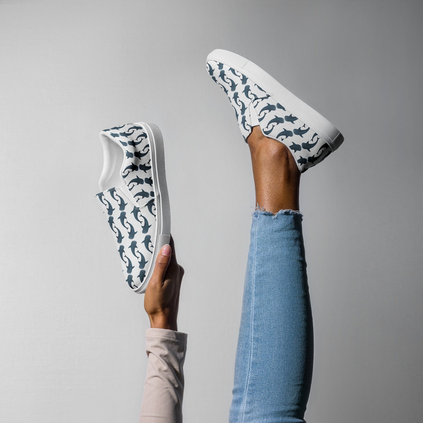 Whale Shark Women’s slip-on canvas shoes